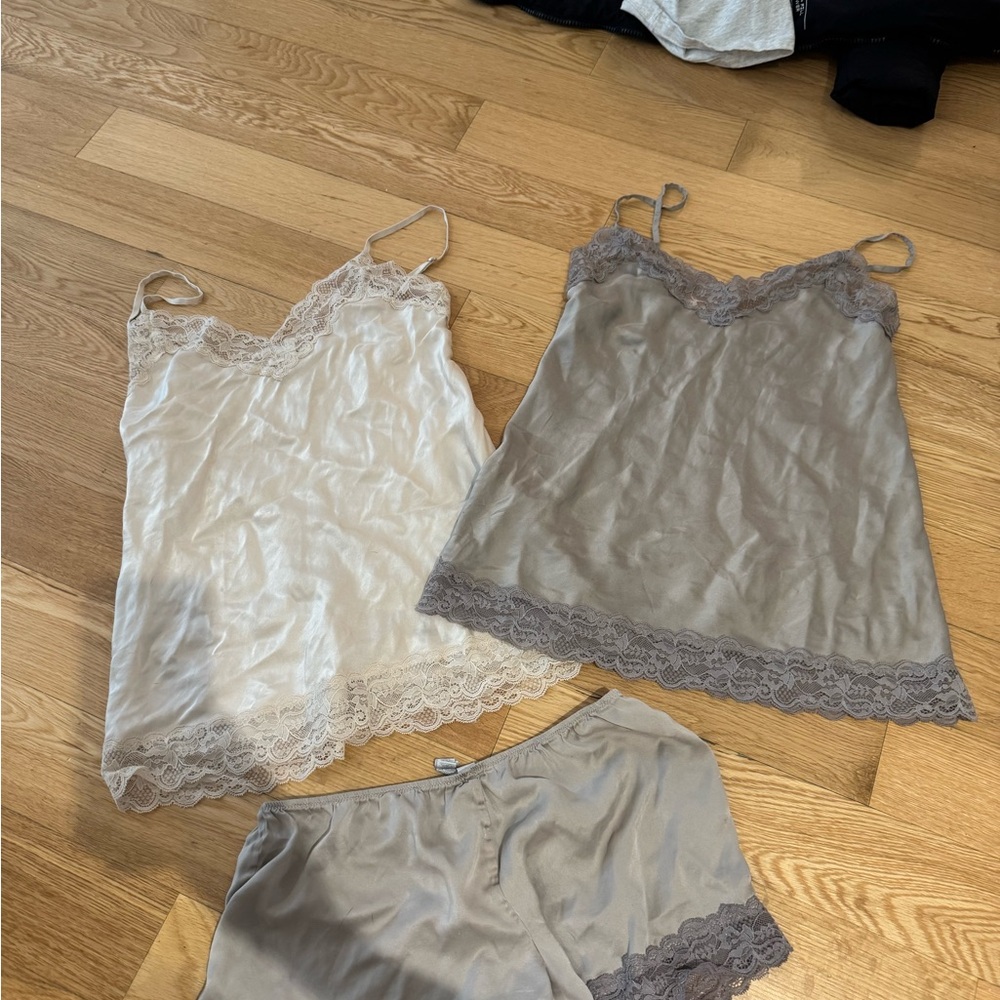 Elegant Lace Trim Sleepwear Set